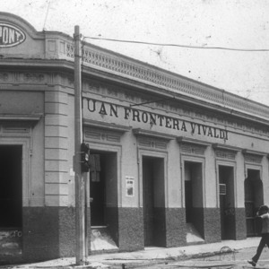 Yauco Auto Garage1976 Edifio Comercial Abruña 1.jpg